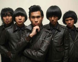 musik The Changcuters 