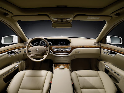 2010 Mercedes-Benz S400 Hybrid Interior