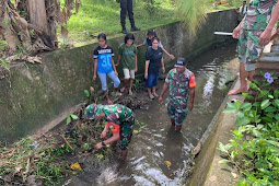Satgas Yonarhanud 11/WBY Gelar Bakti Sosial Bersihkan Sungai Umalete di Negeri Tuhaha 