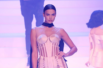 Irina Shayk – Jean-Paul Gaultier Haute Couture Show in Paris