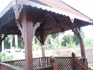 Projek Gazebo  8ft x 8ft Bumbung Cengal Telk Intan 