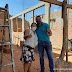 RIO DO PIRES-BA: PREFEITO VANIO E VEREADORA HELAINE VISITAM ANDAMENTO DE OBRAS NO DISTRITO DE IBIAJARA 