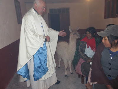 zum Gottesdienst in Bonete war auch ein besonderer Gast gekommen