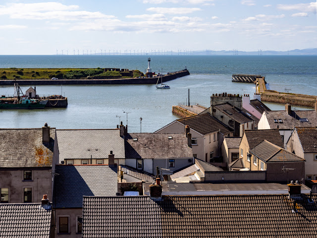 Photo of the view across the basin from Market Steps