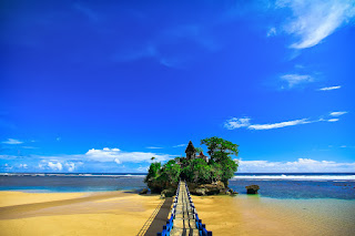 Pantai Terindah di Jawa Timur