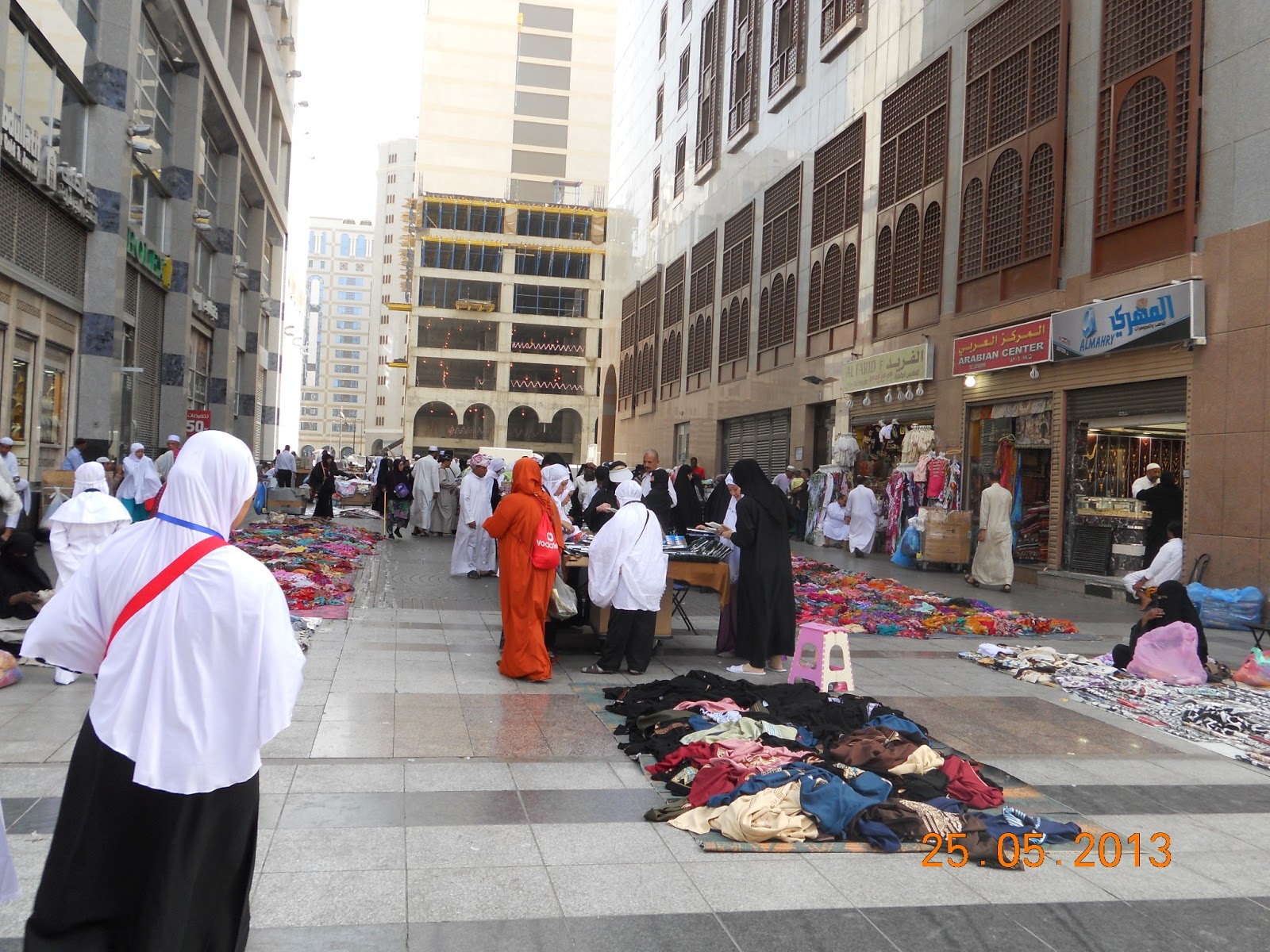 Cempaka Biru: Umrah 5 - Hari Terakhir di Madinah (Pasar 