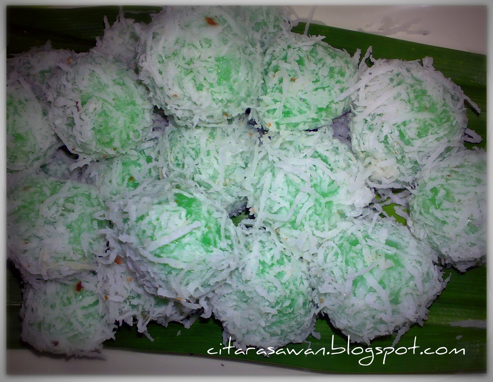 Buah Melaka/Ondeh-Ondeh Pandan ~ Blog Kakwan