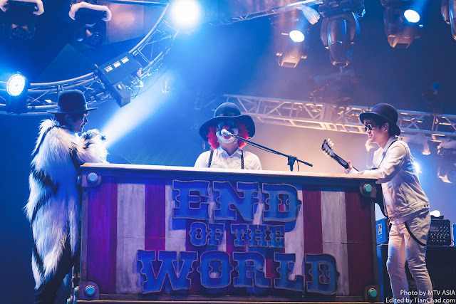 Fukase, DJ LOVE and Nakajin of SEKAI NO OWARI performing at MTV World Stage Malaysia 2015 on 12 Sep (Credit - MTV Asia & Aloysius Lim)