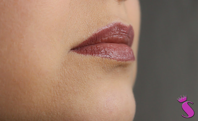 Catrice Ombré Two Tone Lipstick auf den Lippen