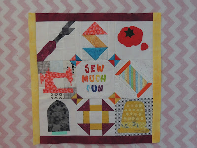 narrow borders Sew Much Fun Tour mini quilt wall hanging