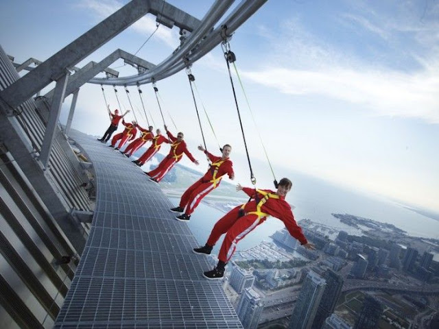 Spine Chilling Photos of Thrill Seekers