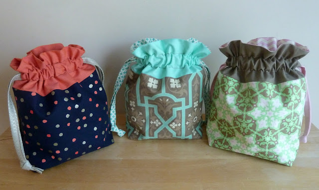 alidiza: Lining Up - Lined Drawstring Bags