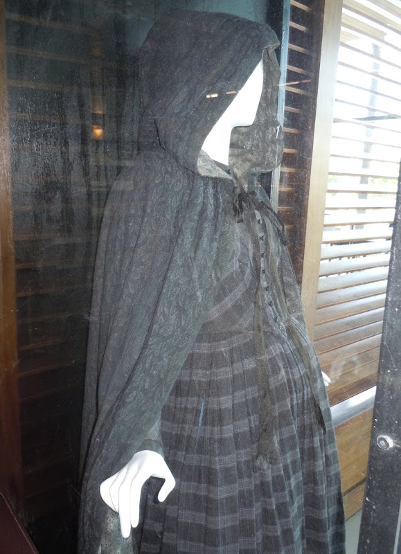 Jane Eyre 2011 movie costume