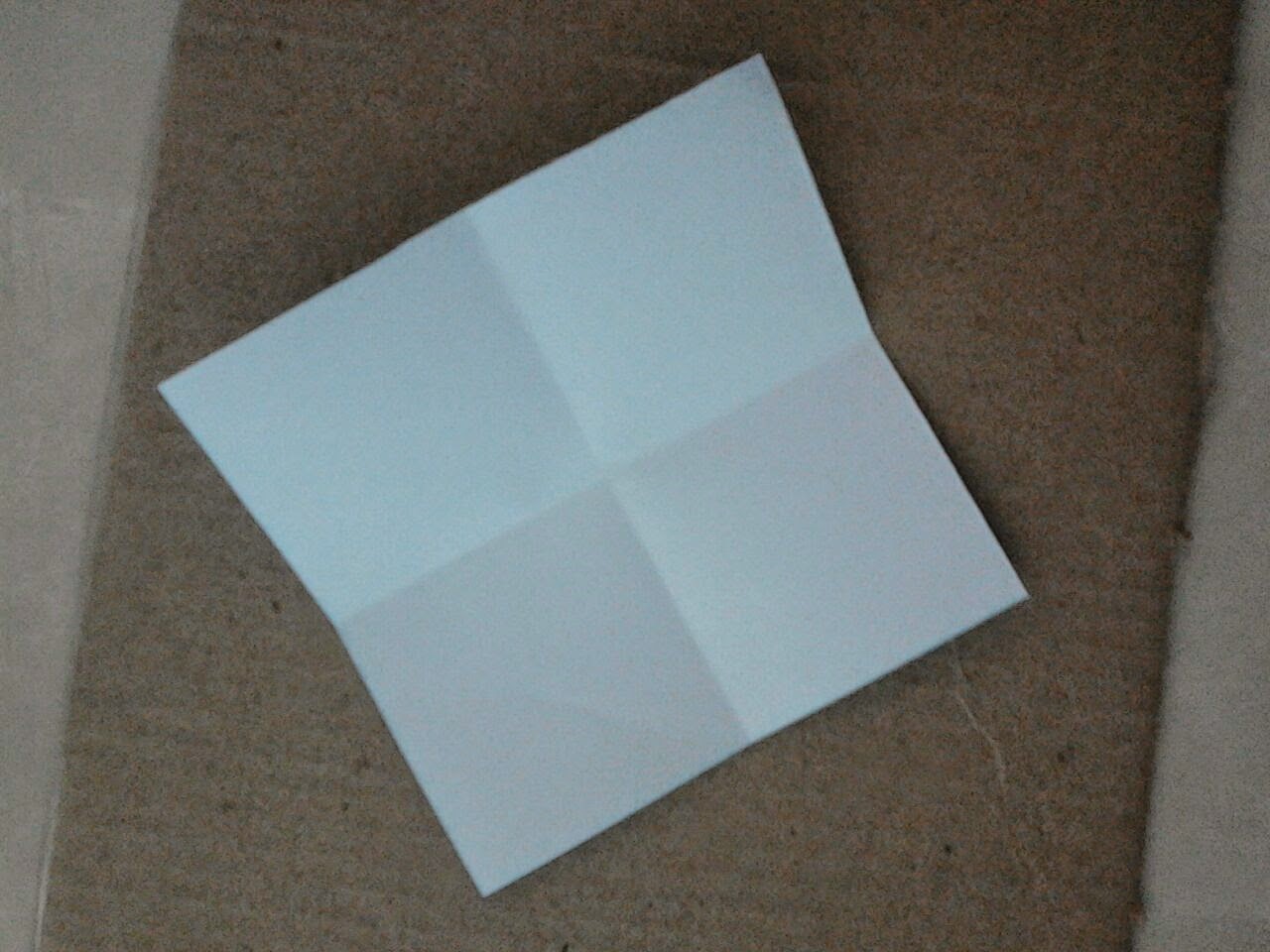 hobby dan kreasi Hiasan Dinding dari Kertas Origami hobby dan kreasi Hiasan Dinding dari Kertas Origami