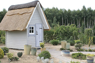 Petite maison avec jardin.