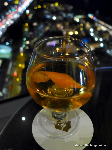 Spectacular Views of Sydney Harbour from Blu Bar Blu Bar, Shangri-La Hotel Sydney, Australia