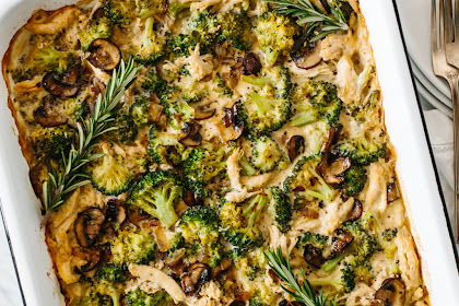 CHICKEN BROCCOLI CASSEROLE 