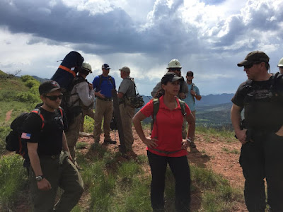 South Canyon staff ride participants* with varied backgrounds and perspectives discuss Human Factors near H-2.