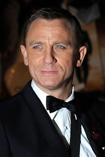 Mens Fashion Haircut Styles Daniel Craig Elegant Short Hairstyle Picture 6