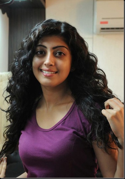 praneetha Saguni movie stills _32