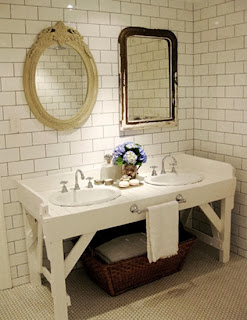 Old frames on vintage mirrors for bathrooms