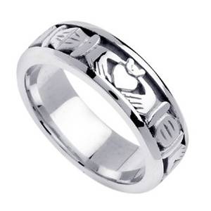 platinum claddaugh wedding rings