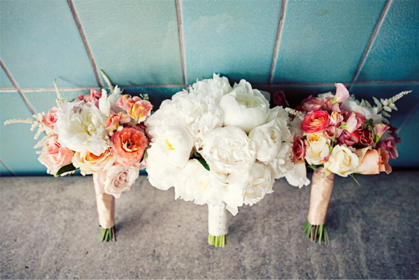 coral and turquoise wedding flowers