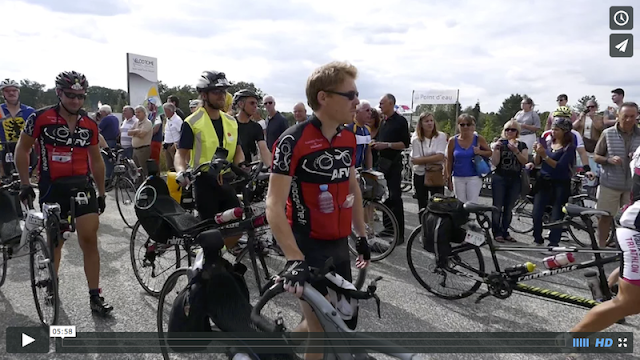 Départ des vélos spéciaux au Paris-Brest-Paris 2015