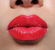 best trick to pick red lipstick for look beautiful and elegant women