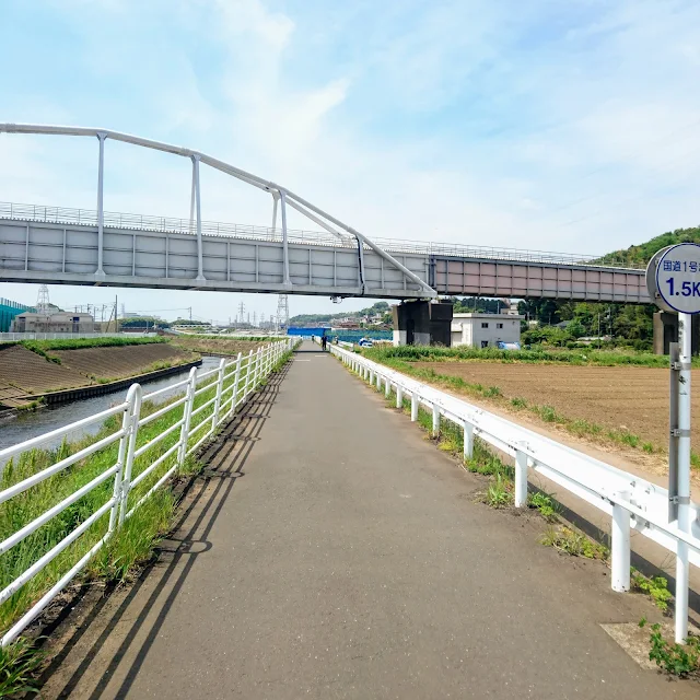 境川自転車道　水管橋