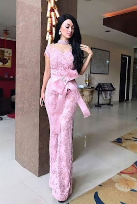 Kebaya lengan pendek