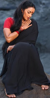 Swetha Menon Hot black saree stills