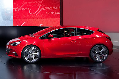 2010 Opel GTC Paris Concept