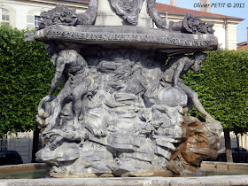 NANCY (54) - Place de l'Alliance : la Fontaine