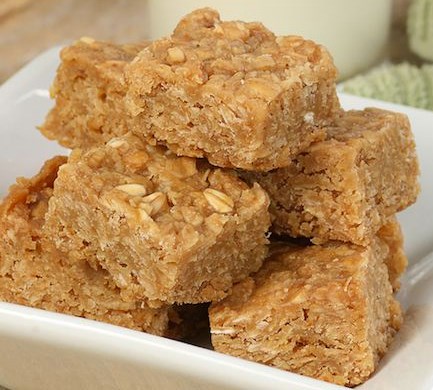 3-Ingredient PEANUT BUTTER OAT SQUARES #healthydiet #weighloss