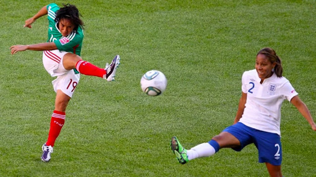 Reconocen a Mónica Ocampo por mejor gol en la historia de los mundiales femeniles