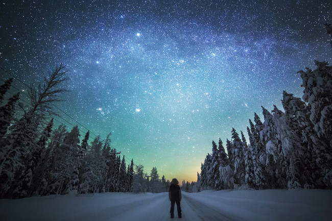 These are self-portraits, taken with a timer, revealing that when shooting, Törmänen herself is all alone in this gorgeous but unforgiving land. - These Photos Of The Arctic Are Breathtaking -- And Will Make You Feel So Alone