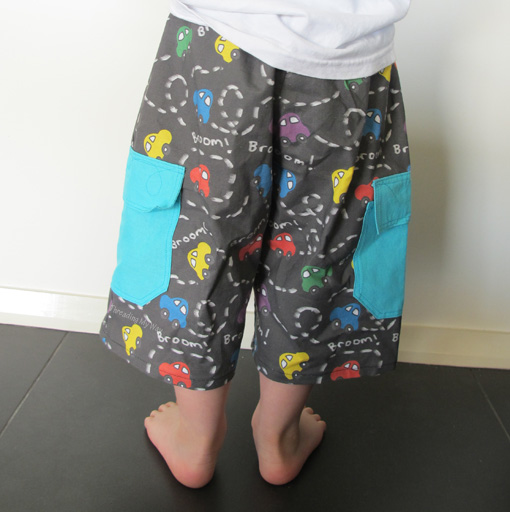 Going Coastal Long Shorts... Pattern Review ~ Threading My Way