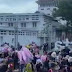 Viral Video Ratusan PKL Banjiri Kota Tua, Satpol PP Singgung Anies Baswedan
