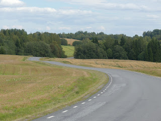 Saverna-Pilkuse maantee
