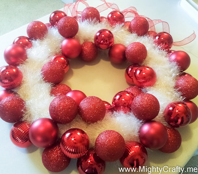 Ornament Wreath - www.MightyCrafty.me