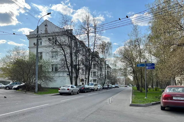 улица Проходчиков, Ярославское шоссе, дворы, жилой дом 1938 года постройки