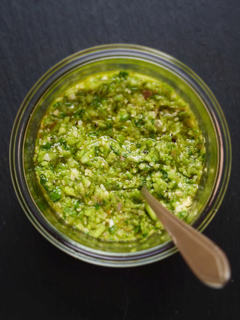 Spargelpesto.