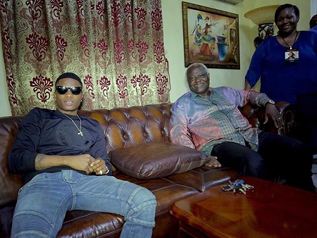 Photo: Wizkid Visits Sierra Leone President 