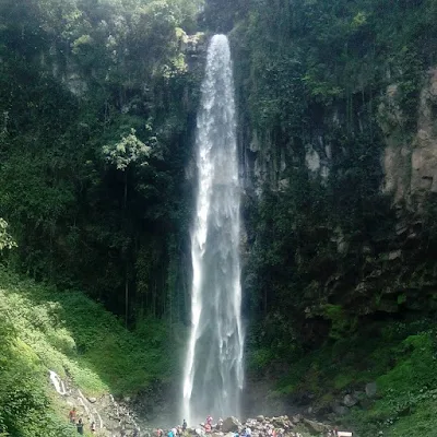 foto gerojogan sewu tawangmangu