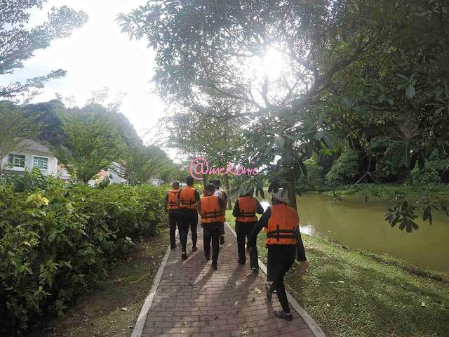 PENGALAMAN MELALUI TEROWONG ENAM BATU DI LOST WORLD OF TAMBUN