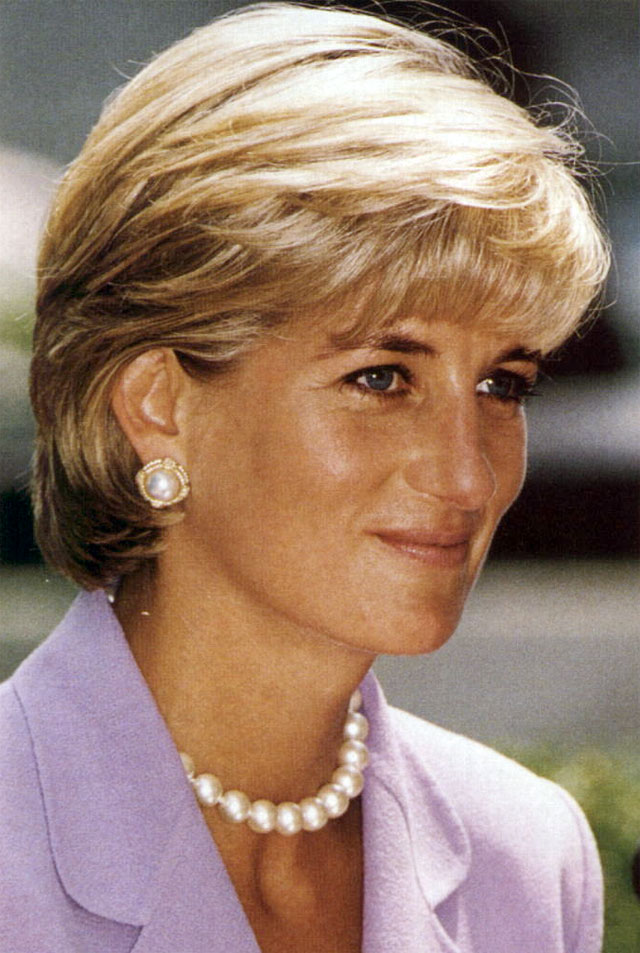 princess diana hairstyles. princess diana death photos