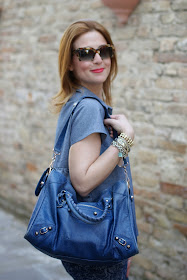 ruffles on the back of the shirt, balenciaga city, miu miu rasoir sunglasses, Fashion and Cookies, fashion blogger