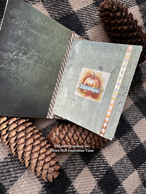 https://elizabethr-thecraftyrobin.blogspot.com/2023/10/autumn-splendor-pocket-journal-for.html