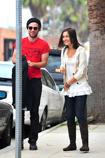 Robert Pattinson y Camilla Belle en cita de almuerzo